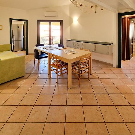 Murphy Holiday Home - Residenza Aldo Moro 02 La Maddalena  Dış mekan fotoğraf