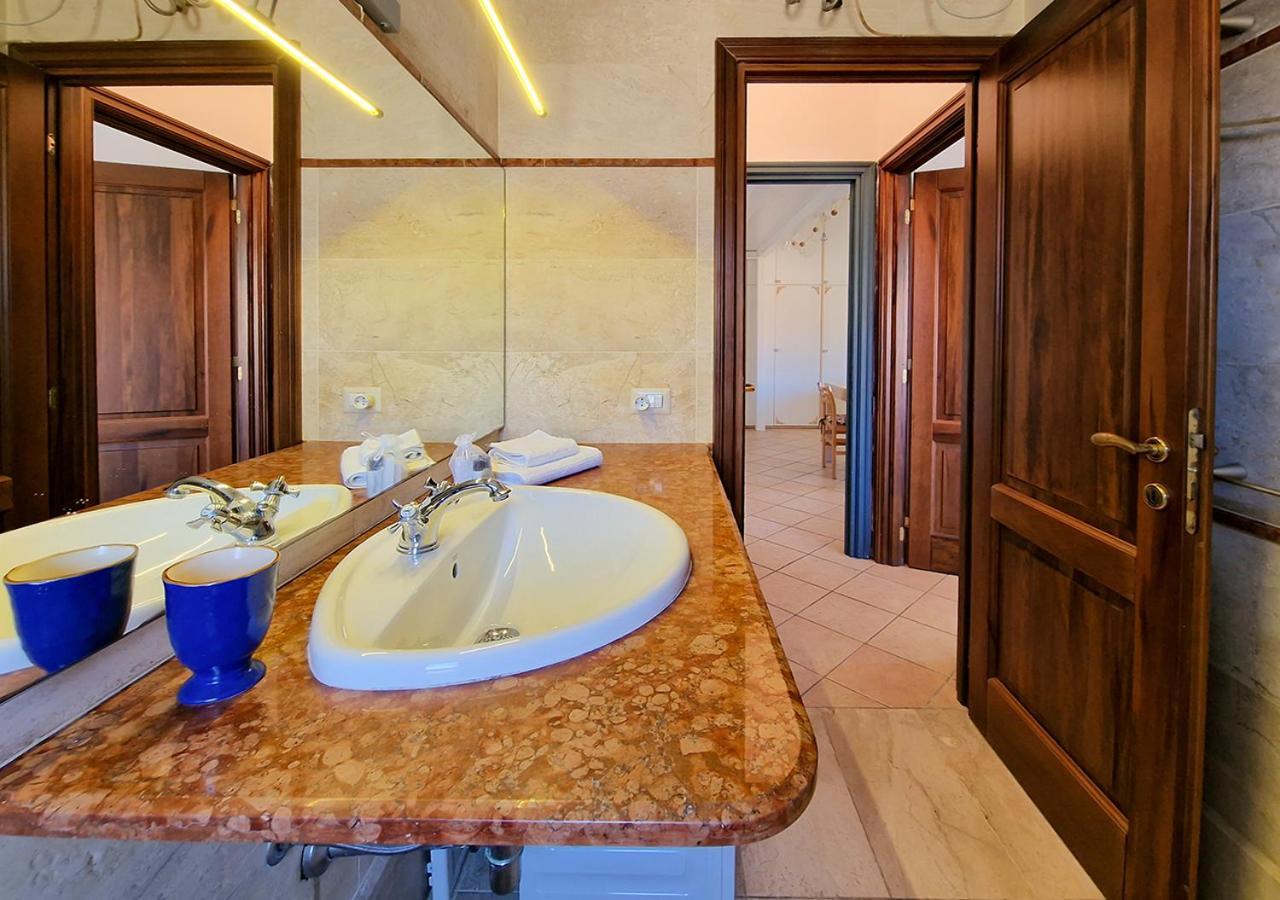 Murphy Holiday Home - Residenza Aldo Moro 02 La Maddalena  Dış mekan fotoğraf