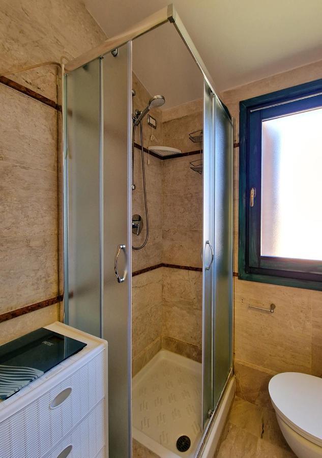Murphy Holiday Home - Residenza Aldo Moro 02 La Maddalena  Dış mekan fotoğraf
